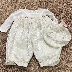 NWT Vintage Tee Party romper and matching hat sz 12-18 months